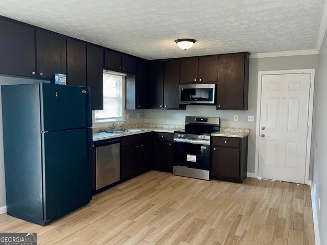 5777 Northfield Drive, Ellenwood, GA 30294