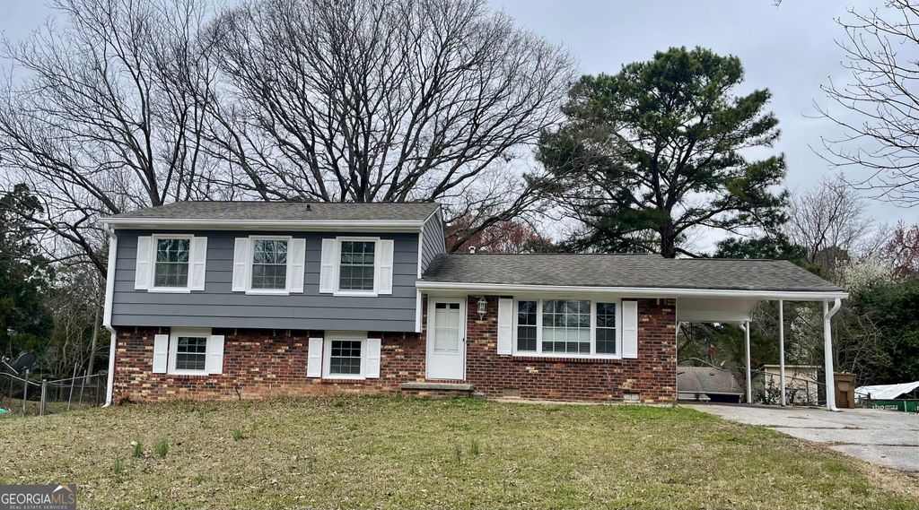 5777 Northfield Drive, Ellenwood, GA 30294