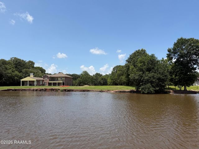 Louisiana 82, Abbeville, LA 70510