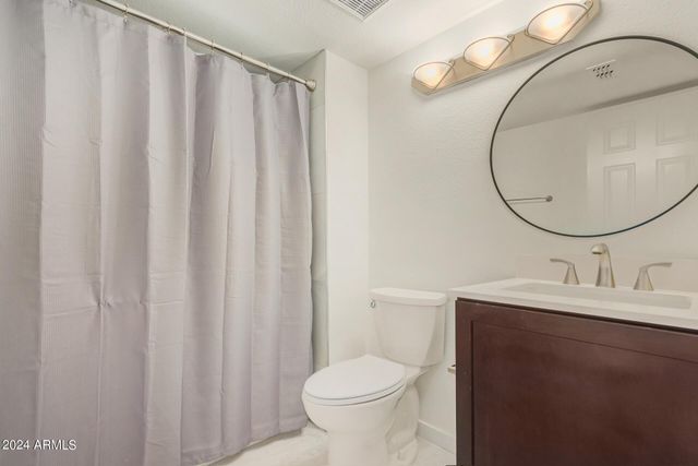 9445 N 94th Place Unit 111, Scottsdale, AZ 85258