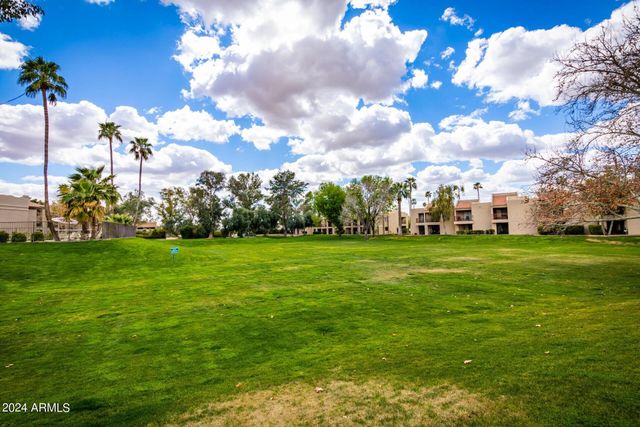 9445 N 94th Place Unit 111, Scottsdale, AZ 85258
