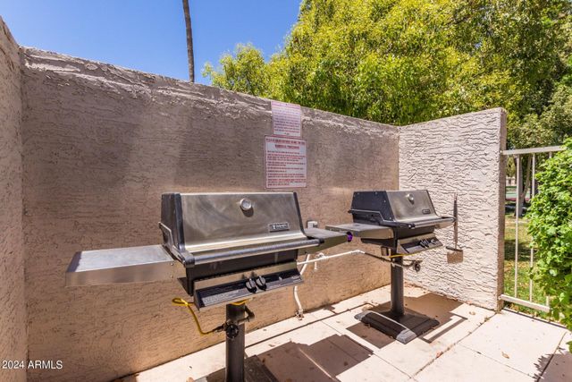 9445 N 94th Place Unit 111, Scottsdale, AZ 85258