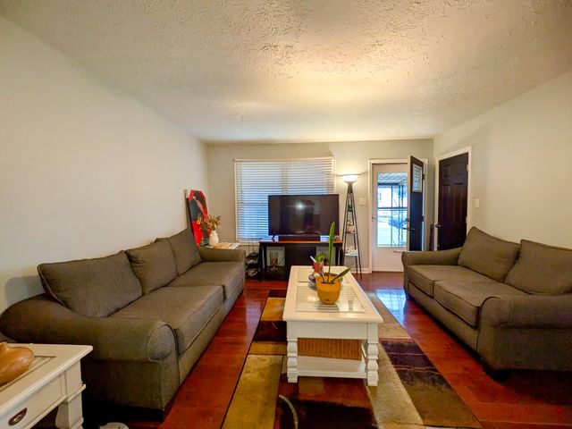 459 Erie Road, Lexington, KY 40511