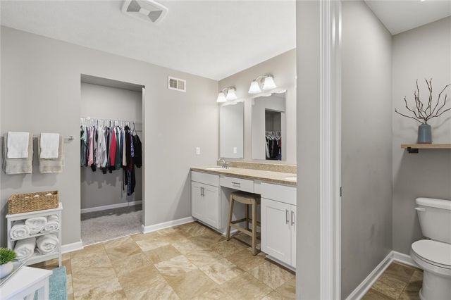 133 Azalea Cir, Rostraver, PA 15012