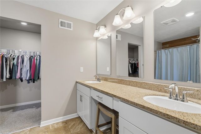 133 Azalea Cir, Rostraver, PA 15012