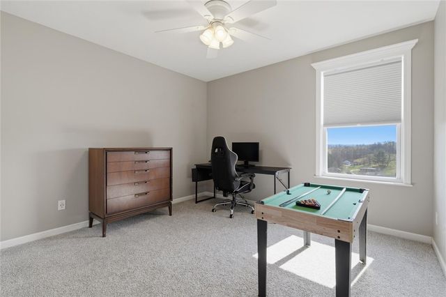 133 Azalea Cir, Rostraver, PA 15012