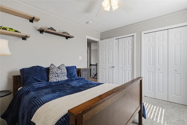 133 Azalea Cir, Rostraver, PA 15012