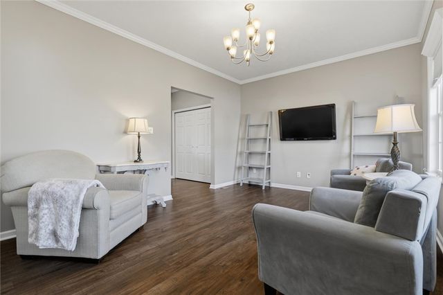 133 Azalea Cir, Rostraver, PA 15012