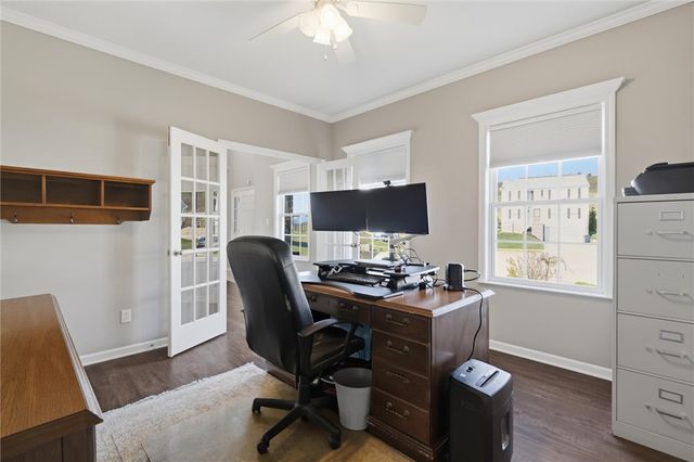 133 Azalea Cir, Rostraver, PA 15012