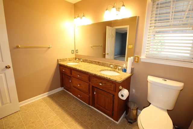 200 Sneeds Drive, Inman, SC 29349