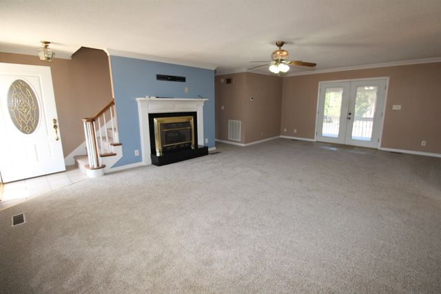 200 Sneeds Drive, Inman, SC 29349