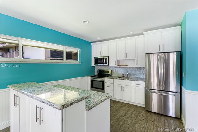 1201 NW 13th Street 323b, Boca Raton, FL 33486