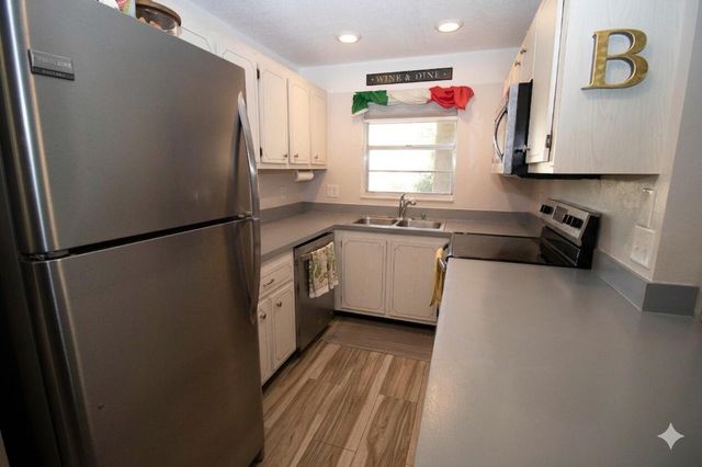 1201 NW 13th Street 323b, Boca Raton, FL 33486