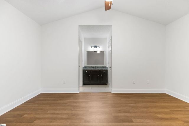 225 Clear Lake Drive, Simpsonville, SC 29680