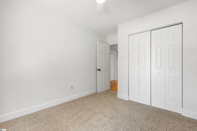 225 Clear Lake Drive, Simpsonville, SC 29680