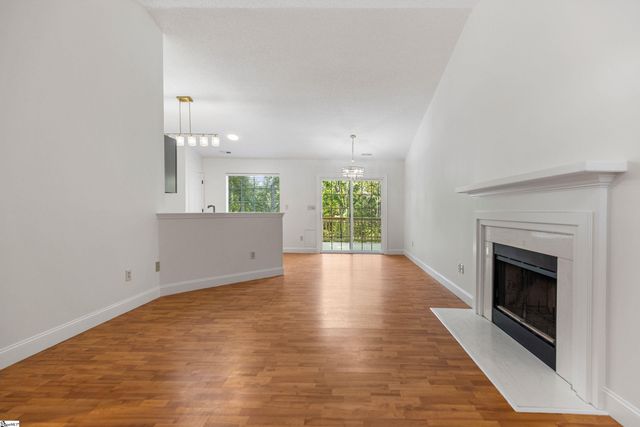 225 Clear Lake Drive, Simpsonville, SC 29680