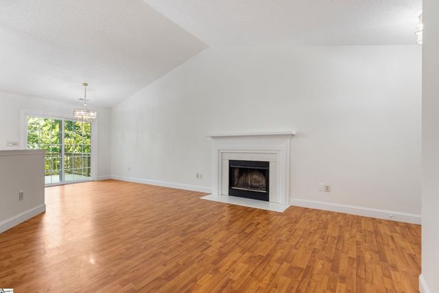 225 Clear Lake Drive, Simpsonville, SC 29680