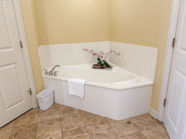 8500 Margate Cir Apt 2207, Myrtle Beach, SC 29572
