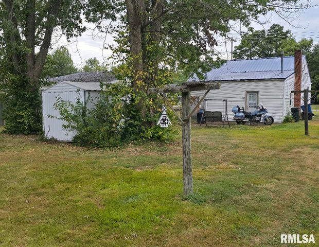 505 S 2ND Street, Marion, IL 62959