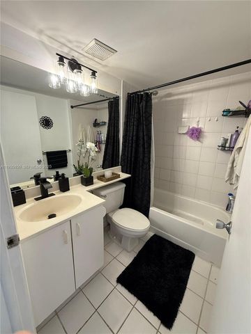 3300 NE 192nd St 808, Aventura, FL 33180