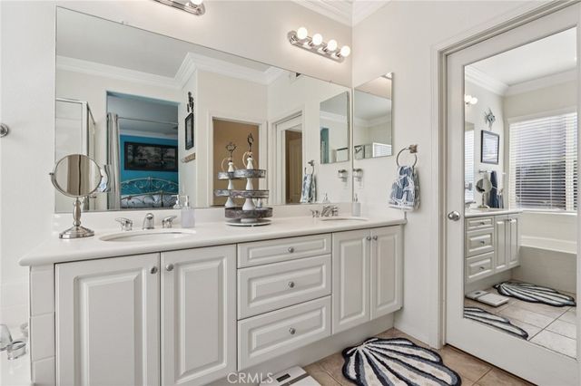 33589 Eugenia Ln, Murrieta, CA 92563