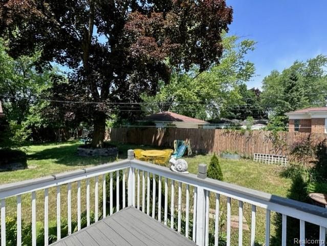 8429 Whitefield Street, Dearborn Heights, MI 48127