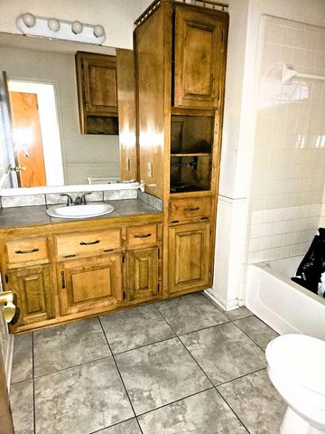 218 Atkinson Ave, Copperas Cove, TX 76522