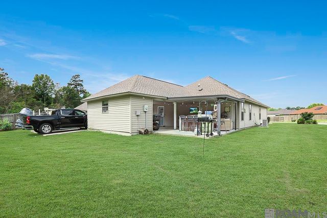 12308 Creekside Ave, Walker, LA 70785