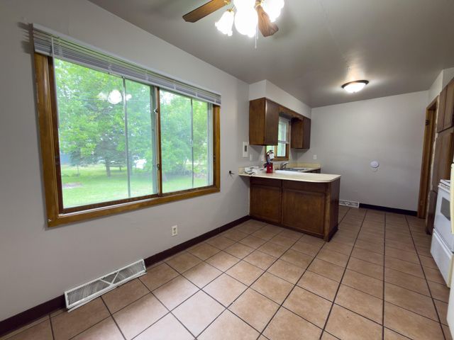 1107 17th Street S, Moorhead, MN 56560