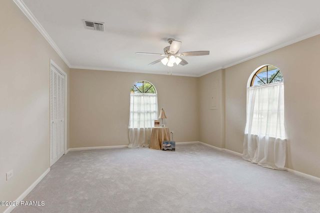 310 S Evangeline Street, New Iberia, LA 70560