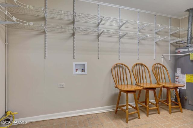 310 S Evangeline Street, New Iberia, LA 70560