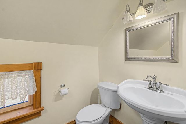 32 Church Road, St. Albans Town, VT 05478