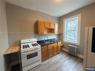 16 Irving A1, Newark, NJ 07104
