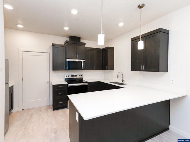 1904-1906 Audubon Av SE, Salem, OR 97302