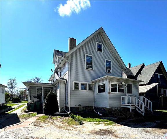 179 S Eagle Street, Geneva, OH 44041