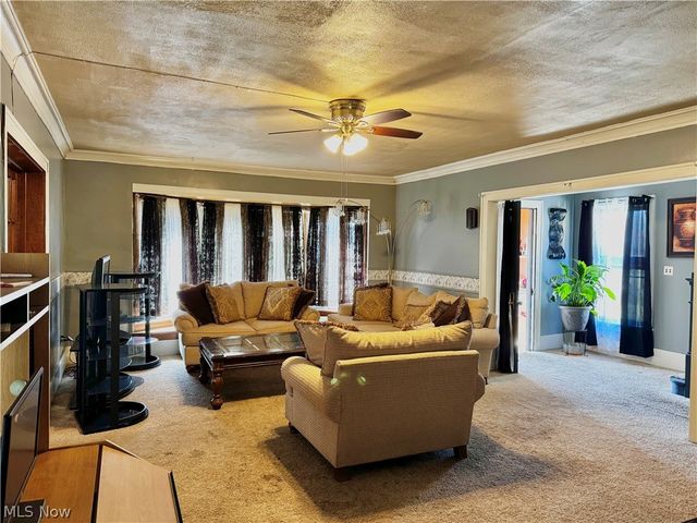179 S Eagle Street, Geneva, OH 44041