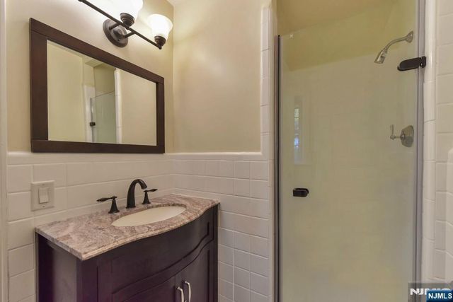 4 Marconi Street, Tenafly, NJ 07670