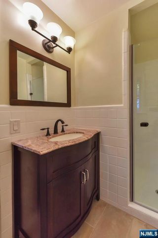 4 Marconi Street, Tenafly, NJ 07670