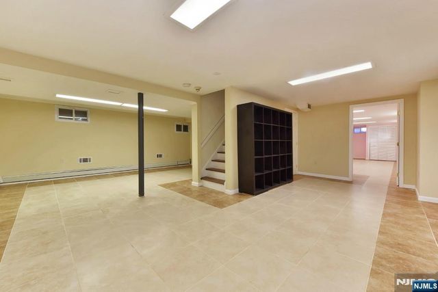 4 Marconi Street, Tenafly, NJ 07670