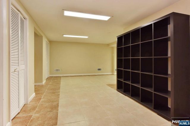 4 Marconi Street, Tenafly, NJ 07670