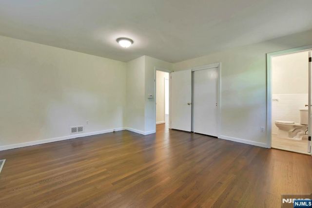 4 Marconi Street, Tenafly, NJ 07670