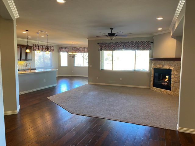 10905 Southerland Drive, Denton, TX 76207