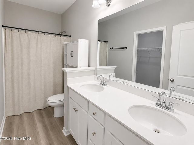 9088 Laurel Bay Lane, Leland, NC 28451