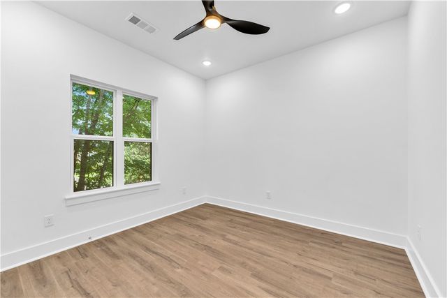 2614 Berkeley Avenue, Rogers, AR 72758