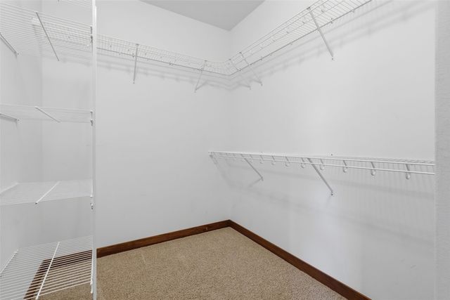 1217 Rolling Glen Drive, Marion, IA 52302