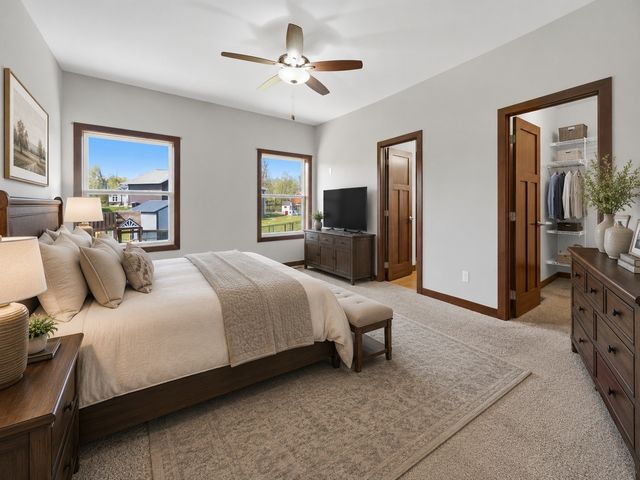 1217 Rolling Glen Drive, Marion, IA 52302