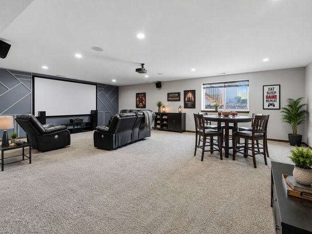 1217 Rolling Glen Drive, Marion, IA 52302