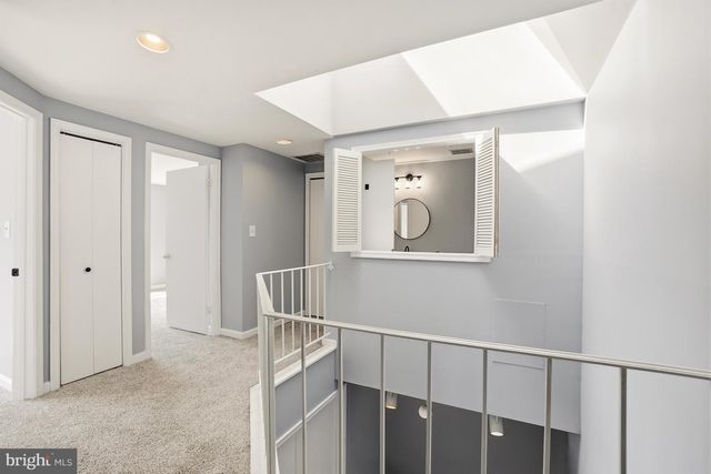 8804 RUSTBURG CIR, Gaithersburg, MD 20886