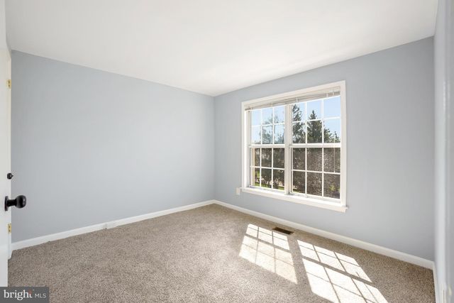 8804 RUSTBURG CIR, Gaithersburg, MD 20886