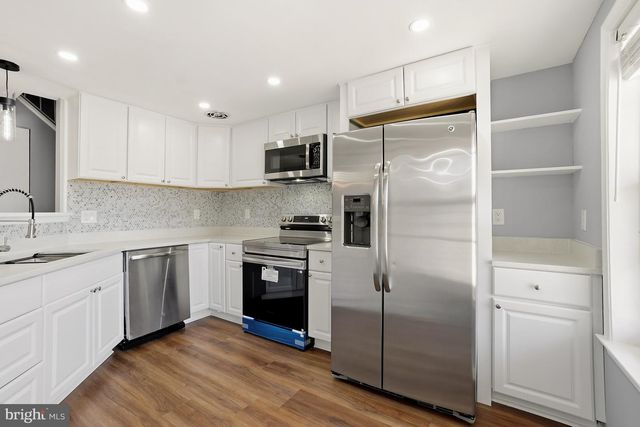 8804 RUSTBURG CIR, Gaithersburg, MD 20886